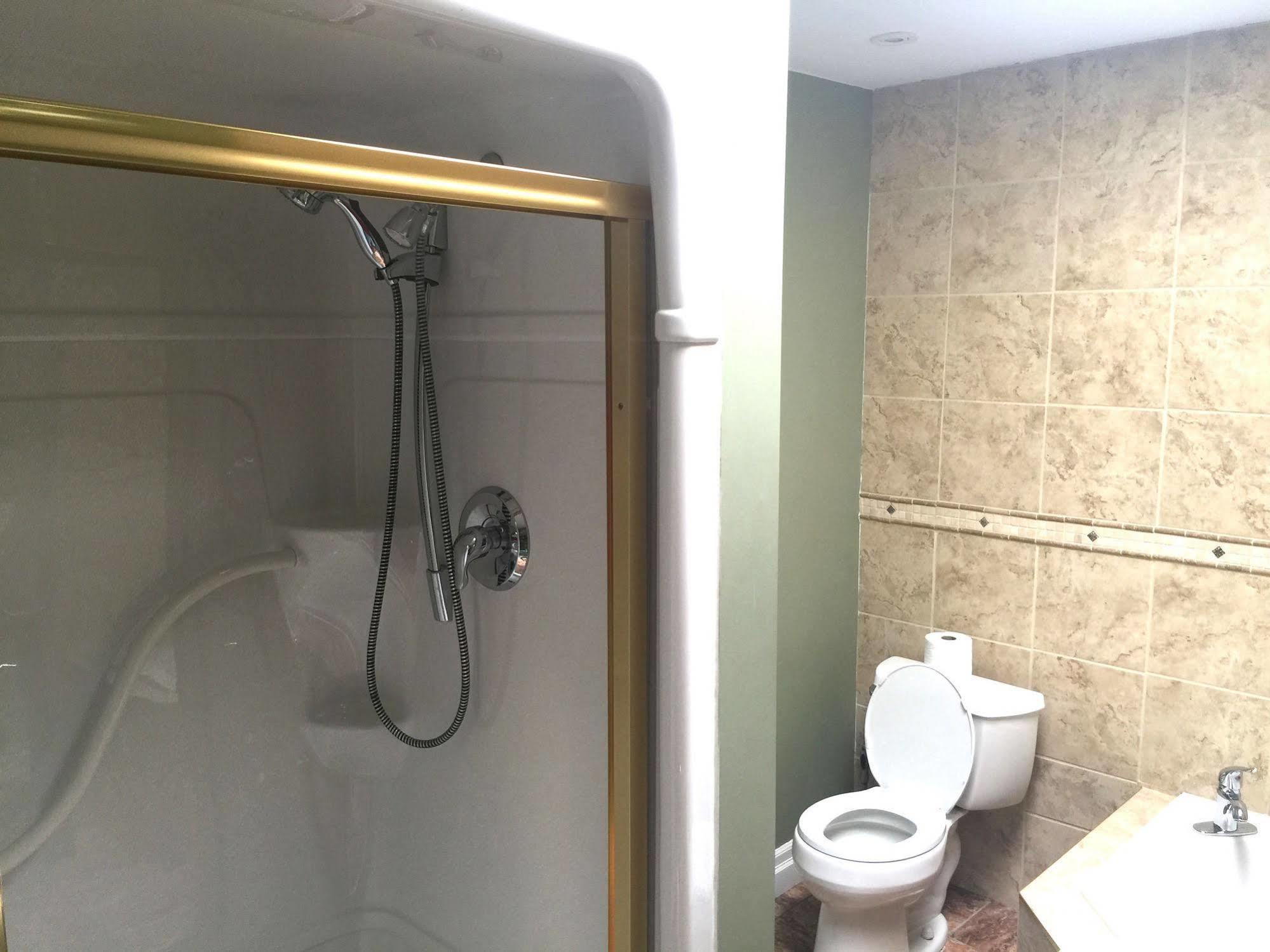 Grey Rose Suites Hanover Exteriör bild